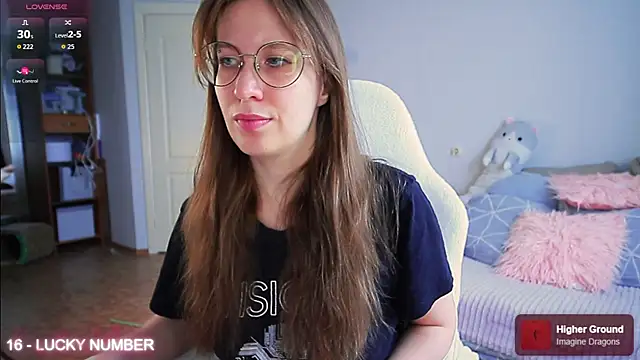 Snapshot of ms_allison_w chatting on May 9, 2026, 11:57 am ms allison w online show from May 9, 2026, 11:57 am