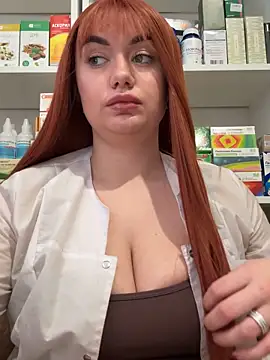 Snapshot of Maya_Willis chatting on December 23, 2025, 3:50 am Maya Willis online show from December 23, 2025, 3:50 am