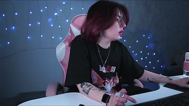 Snapshot of Lana__May chatting on March 1, 2025, 11:39 am Lana May online show from March 1, 2025, 11:39 am