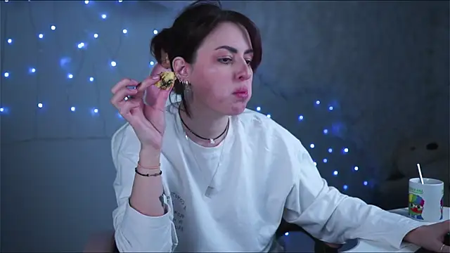 Snapshot of Lana__May chatting on March 2, 2025, 11:30 am Lana May online show from March 2, 2025, 11:30 am