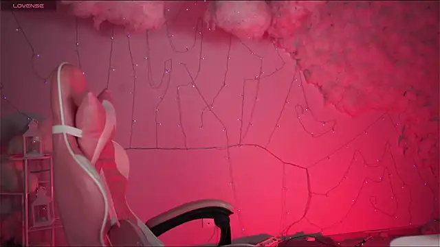 Snapshot of Lana__May chatting on March 21, 2025, 11:12 am Lana May online show from March 21, 2025, 11:12 am