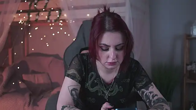 Snapshot of Lana__May chatting on November 21, 2025, 11:42 am Lana May online show from November 21, 2025, 11:42 am