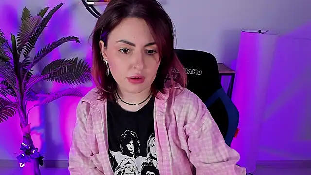 Snapshot of Lana__May chatting on March 6, 2025, 12:09 pm Lana May online show from March 6, 2025, 12:09 pm