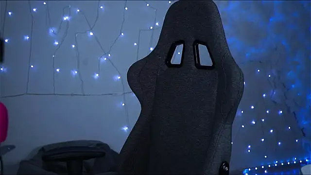 Snapshot of Lana__May chatting on March 9, 2025, 11:58 am Lana May online show from March 9, 2025, 11:58 am