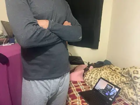 Snapshot of GaaTto chatting on November 17, 2025, 6:01 pm GaaTto online show from November 17, 2025, 6:01 pm