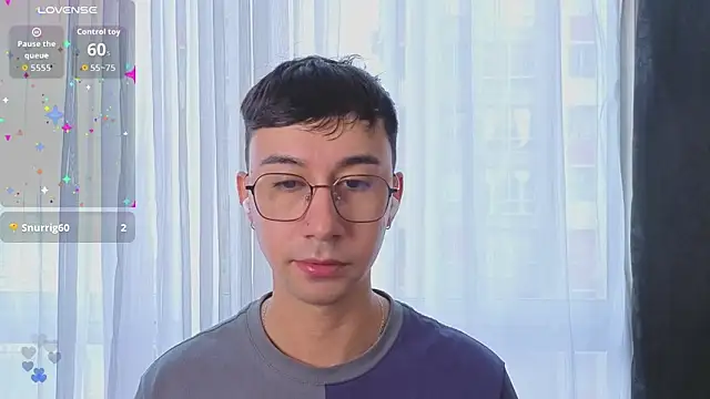 Snapshot of cameron_cum chatting on May 11, 2026, 2:45 pm cameron cum online show from May 11, 2026, 2:45 pm