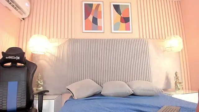 Snapshot of samyriverss chatting on December 4, 2025, 5:17 am samyriverss online show from December 4, 2025, 5:17 am