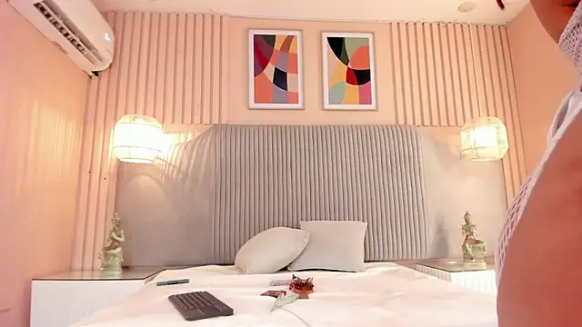 Snapshot of samyriverss chatting on November 7, 2025, 5:34 am samyriverss online show from November 7, 2025, 5:34 am