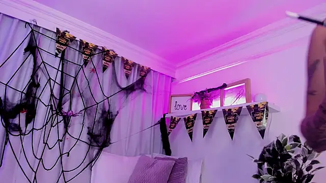 Snapshot of susyy7 chatting on October 30, 2025, 7:33 pm susyy7 online show from October 30, 2025, 7:33 pm