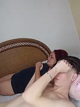 Snapshot of Milfvalesk chatting on March 8, 2025, 3:28 am Milfvalesk online show from March 8, 2025, 3:28 am