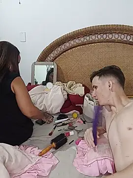 Snapshot of Milfvalesk chatting on September 12, 2025, 4:29 pm Milfvalesk online show from September 12, 2025, 4:29 pm