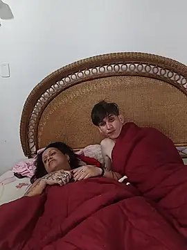 Snapshot of Milfvalesk chatting on September 14, 2025, 4:46 am Milfvalesk online show from September 14, 2025, 4:46 am