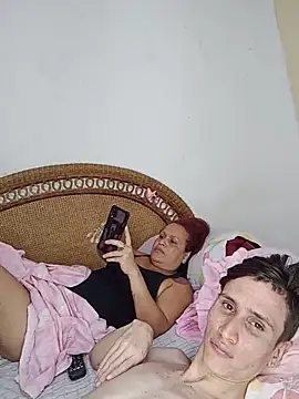 Snapshot of Milfvalesk chatting on March 2, 2025, 6:57 pm Milfvalesk online show from March 2, 2025, 6:57 pm