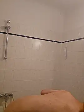 Snapshot of nickdtr chatting on October 30, 2025, 12:58 pm nickdtr online show from October 30, 2025, 12:58 pm