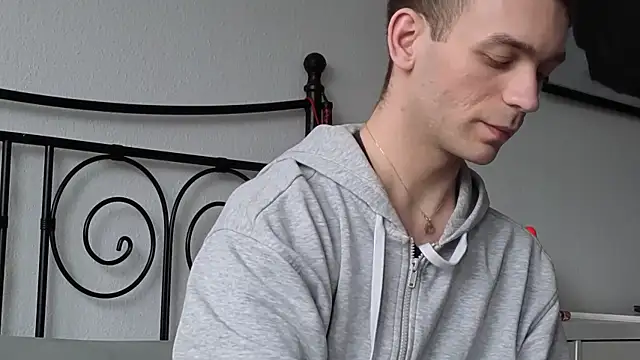 nickdtr online show from February 18, 2026, 1:18 pm