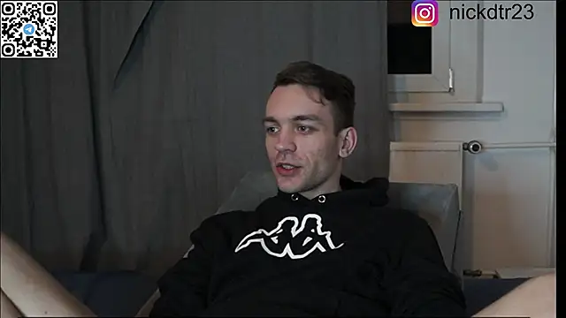 Snapshot of nickdtr chatting on March 17, 2025, 8:09 pm nickdtr online show from March 17, 2025, 8:09 pm