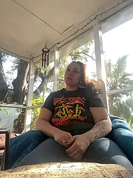 WASHDOWNTHEBUBBLES online show from January 14, 2025, 8:48 pm