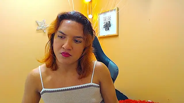 aslyhernandez 7 online show from March 10, 2025, 9:40 pm