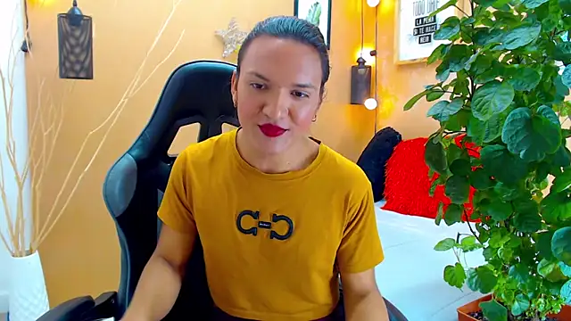 aslyhernandez 7 online show from September 15, 2025, 3:12 pm