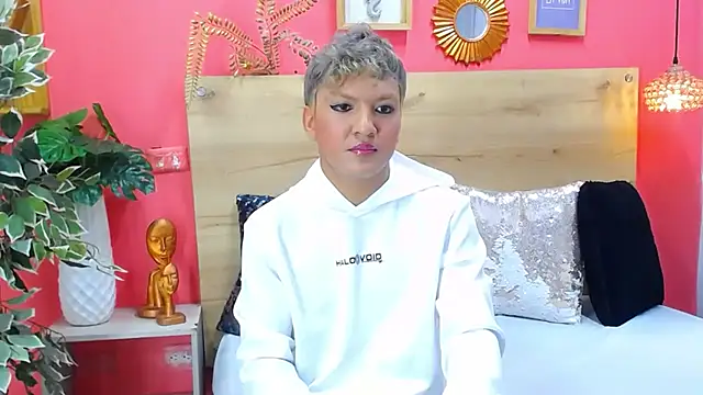 aslyhernandez 7 online show from March 14, 2026, 11:49 am