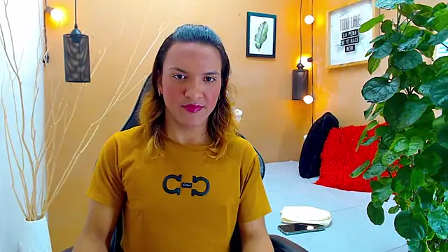 aslyhernandez 7 online show from September 19, 2025, 11:58 am