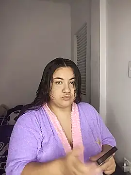 nadine russo online show from February 16, 2026, 12:20 am