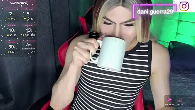 Snapshot of saskya chatting on April 30, 2026, 3:35 am saskya online show from April 30, 2026, 3:35 am