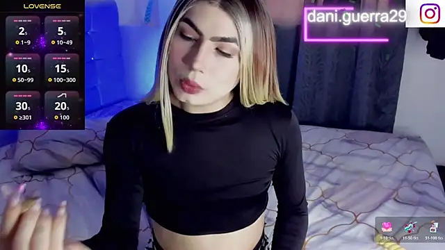 Snapshot of saskya chatting on December 15, 2025, 11:16 am saskya online show from December 15, 2025, 11:16 am