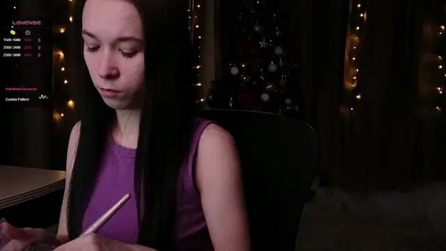 LilithStrangfor online show from January 8, 2026, 9:32 pm