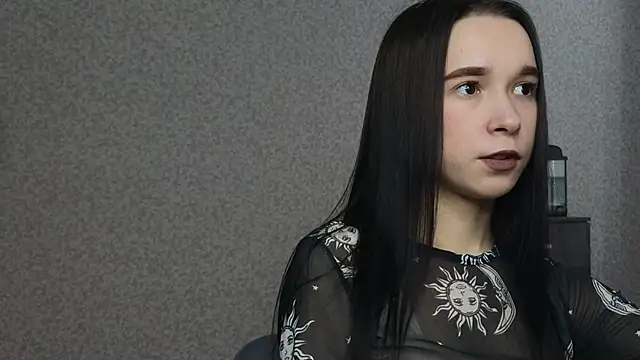 LilithStrangfor online show from April 21, 2026, 4:19 am