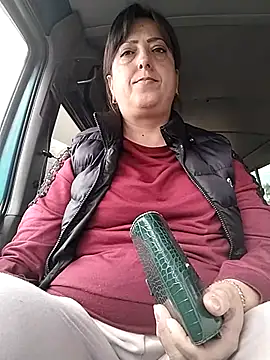 Snapshot of larylary6969 chatting on October 29, 2025, 8:13 am larylary6969 online show from October 29, 2025, 8:13 am