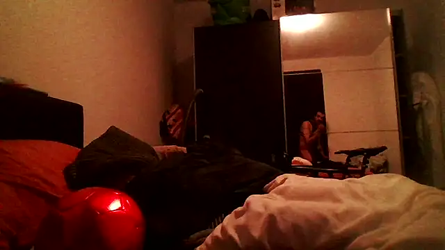 P4RtYBOII92 online show from October 10, 2025, 3:51 am