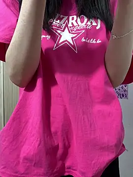 Snapshot of Vani_S2 chatting on February 9, 2025, 5:29 am Vani S2 online show from February 9, 2025, 5:29 am