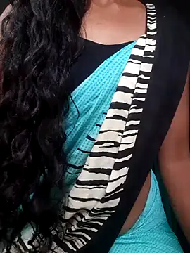 Snapshot of PerfectAhinsa chatting on January 17, 2025, 8:00 pm PerfectAhinsa online show from January 17, 2025, 8:00 pm