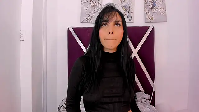  miaquevedo  online show from March 10, 2026, 11:25 am