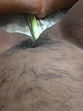 L-LOVE online show from February 5, 2025, 10:55 pm