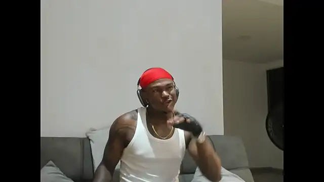 Troykhalil online show from March 19, 2026, 3:17 am