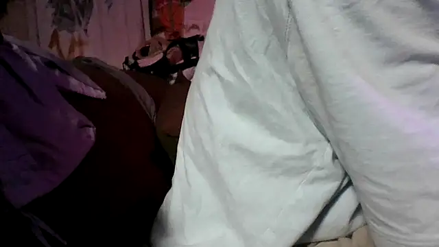 Snapshot of gettinit2wice chatting on September 15, 2025, 1:33 pm gettinit2wice online show from September 15, 2025, 1:33 pm