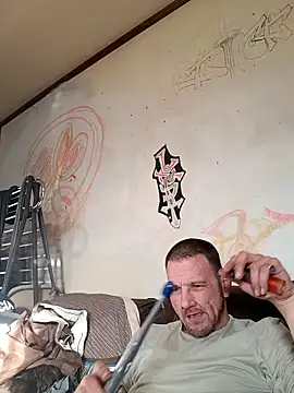 Snapshot of gettinit2wice chatting on February 17, 2025, 11:54 pm gettinit2wice online show from February 17, 2025, 11:54 pm