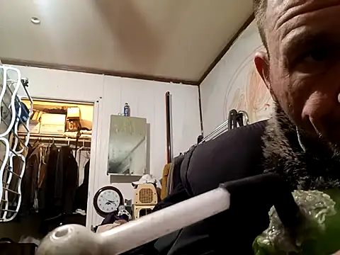 Snapshot of gettinit2wice chatting on February 16, 2025, 2:00 pm gettinit2wice online show from February 16, 2025, 2:00 pm