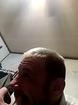 Snapshot of gettinit2wice chatting on January 17, 2025, 10:34 pm gettinit2wice online show from January 17, 2025, 10:34 pm