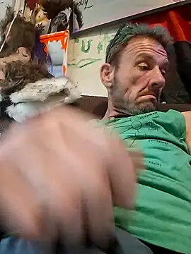 gettinit2wice online show from March 14, 2026, 9:04 am