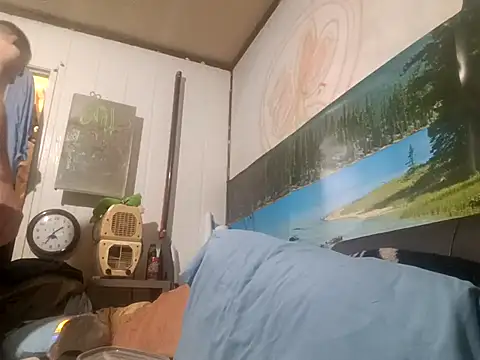 Snapshot of gettinit2wice chatting on March 13, 2025, 9:26 pm gettinit2wice online show from March 13, 2025, 9:26 pm