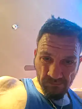 Snapshot of gettinit2wice chatting on November 10, 2025, 10:59 pm gettinit2wice online show from November 10, 2025, 10:59 pm