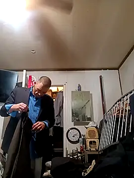 Snapshot of gettinit2wice chatting on February 9, 2025, 11:04 pm gettinit2wice online show from February 9, 2025, 11:04 pm