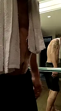 Snapshot of gettinit2wice chatting on January 12, 2025, 1:37 pm gettinit2wice online show from January 12, 2025, 1:37 pm