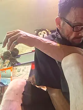 gettinit2wice online show from March 29, 2026, 8:05 am