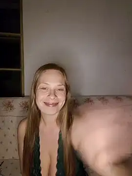 Snapshot of katiestevens chatting on September 13, 2025, 8:20 pm katiestevens online show from September 13, 2025, 8:20 pm