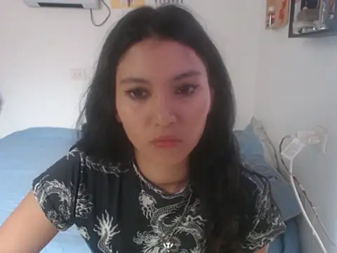 Snapshot of HannaKlein chatting on September 19, 2025, 1:15 pm HannaKlein online show from September 19, 2025, 1:15 pm