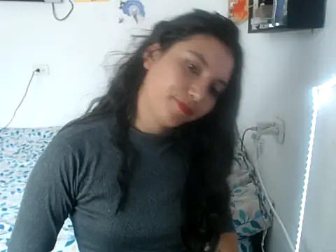 Snapshot of HannaKlein chatting on September 22, 2025, 6:03 pm HannaKlein online show from September 22, 2025, 6:03 pm